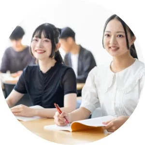 まずは先生の講義